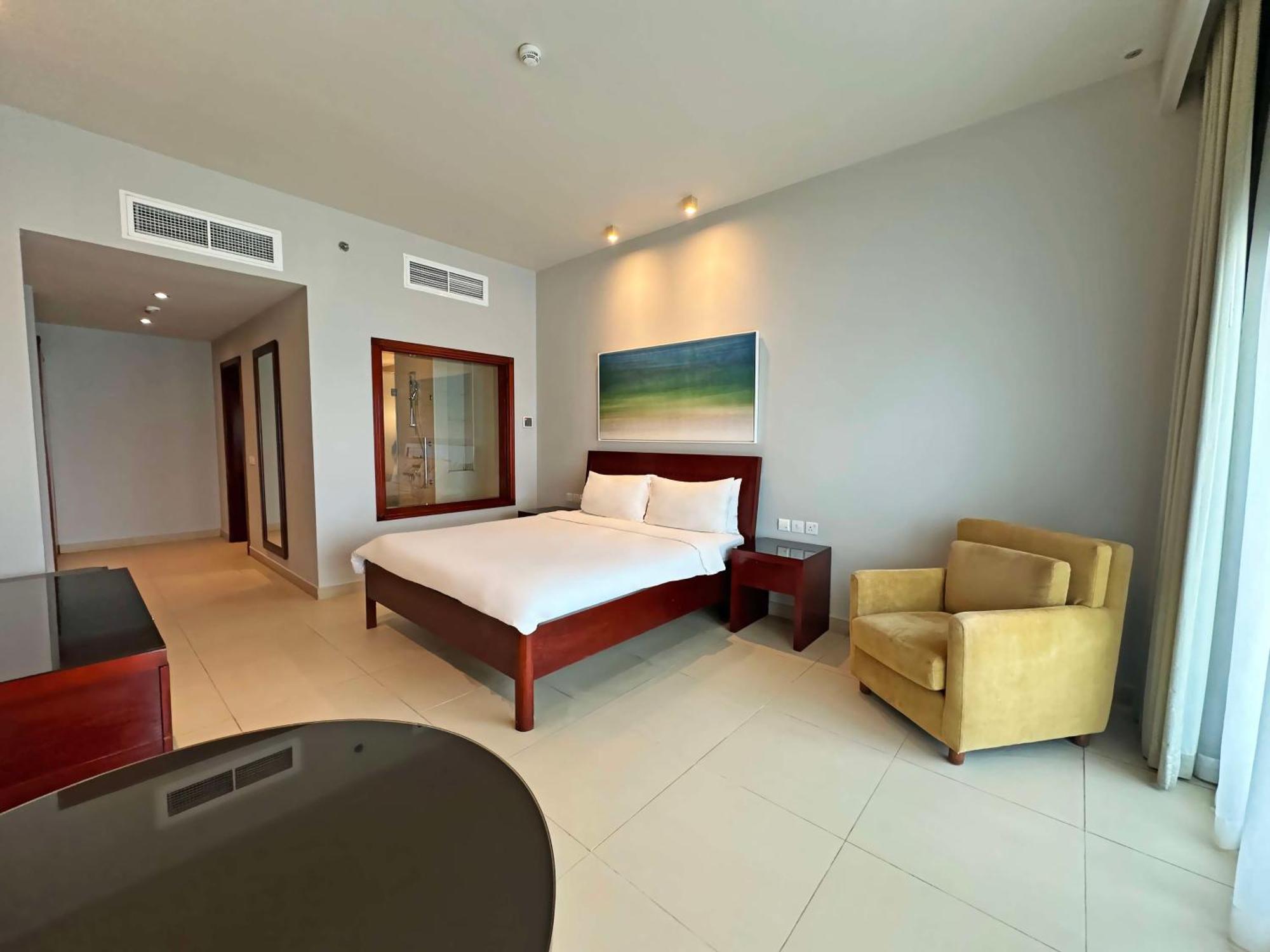 Radisson Blu Resort, ฟูไจราห์ ภายนอก รูปภาพ A bedroom at the hotel