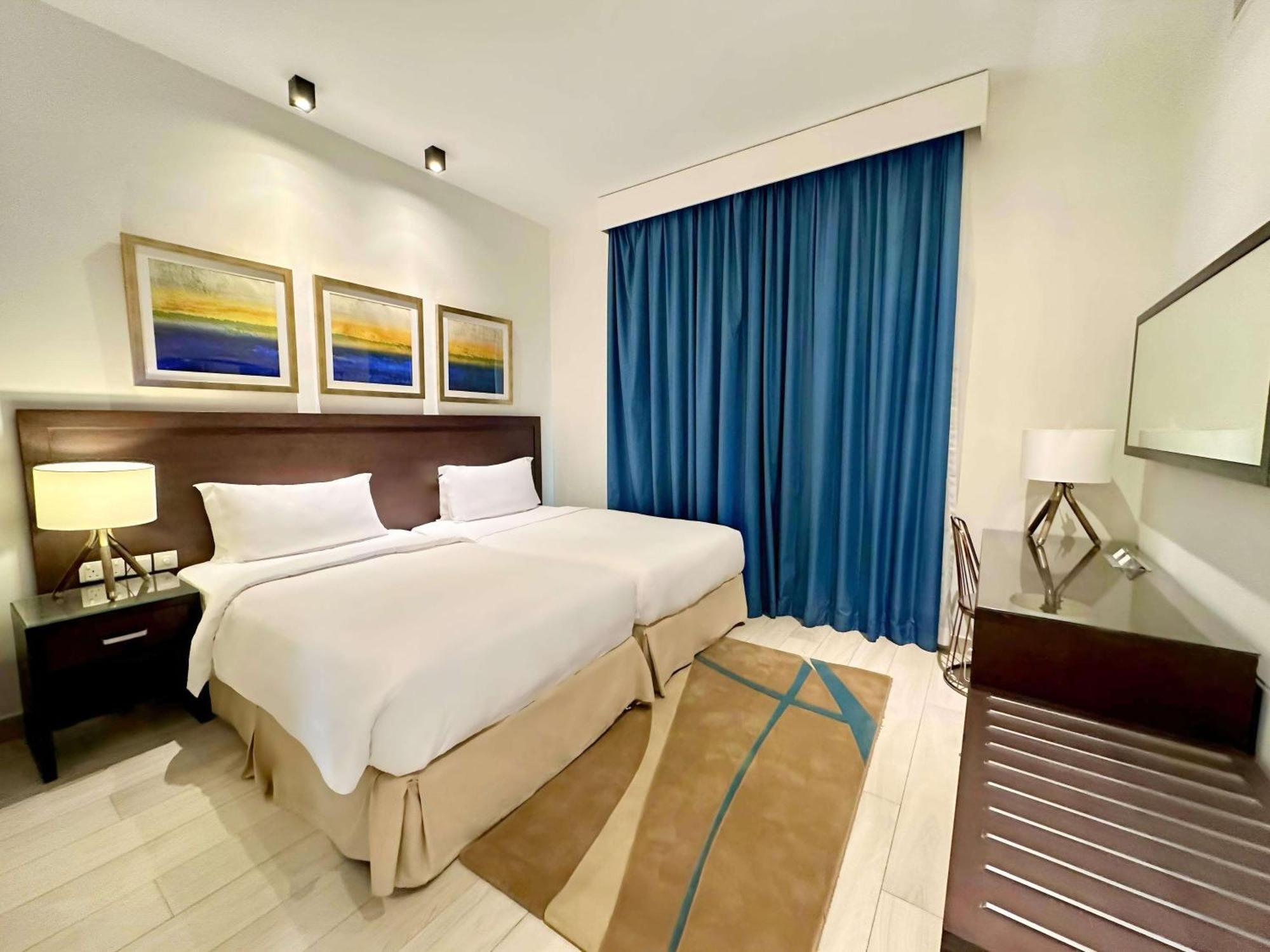 Radisson Blu Resort, ฟูไจราห์ ภายนอก รูปภาพ A bedroom at the hotel